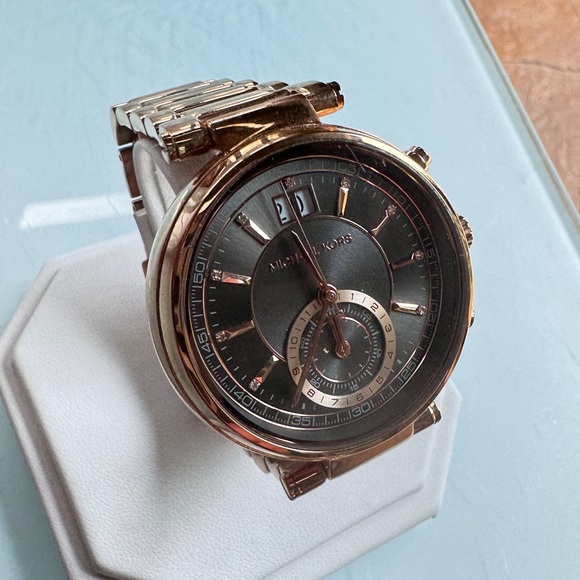 Michael Kors Sawyer Rose Gold watch. MK6226 new battery - Picture 1 of 10